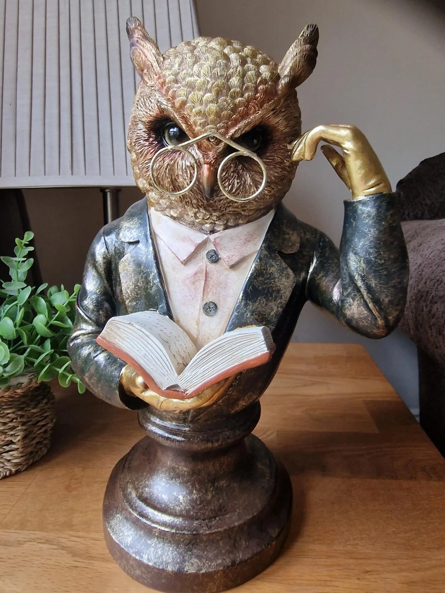 Owl Bust